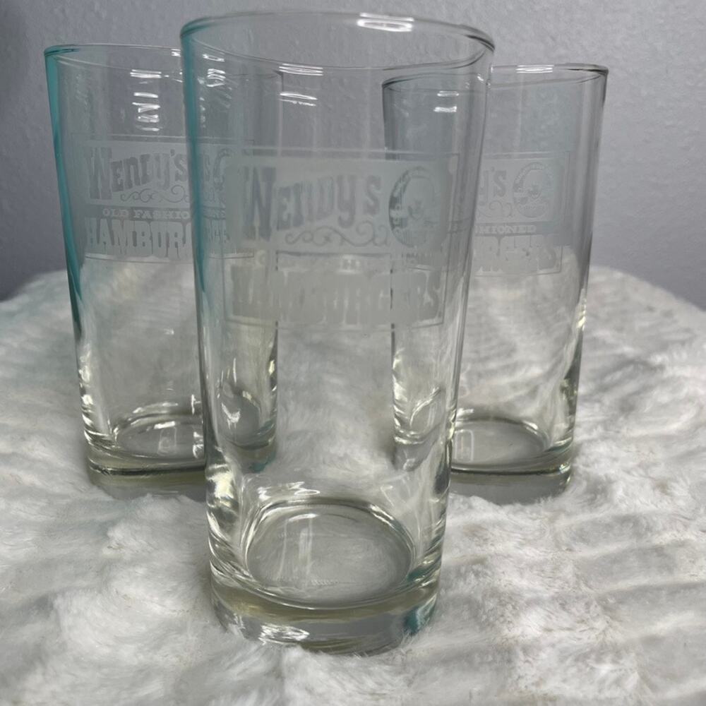 WENDYS Vintage Glassware Restaurant Fast Food Set‎ of 3 - Picture 2 of 3